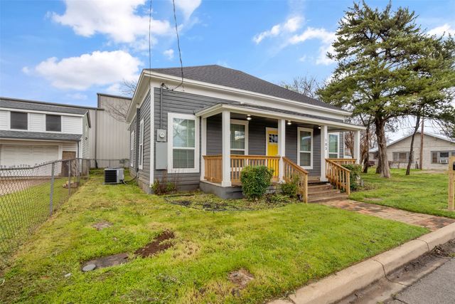 103 May Avenue, Cleburne, TX 76031