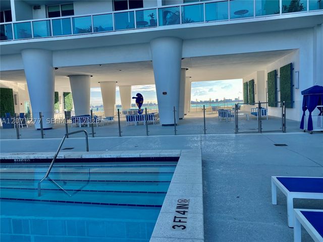 1800 N Bayshore Dr 814, Miami, FL 33132