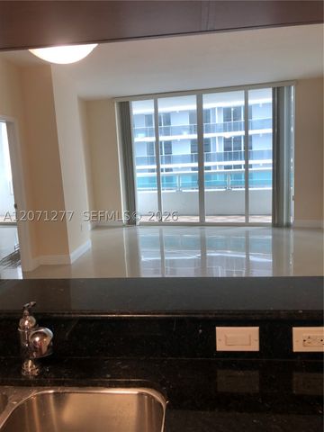1800 N Bayshore Dr 814, Miami, FL 33132