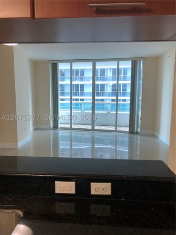 1800 N Bayshore Dr 814, Miami, FL 33132