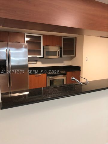 1800 N Bayshore Dr 814, Miami, FL 33132