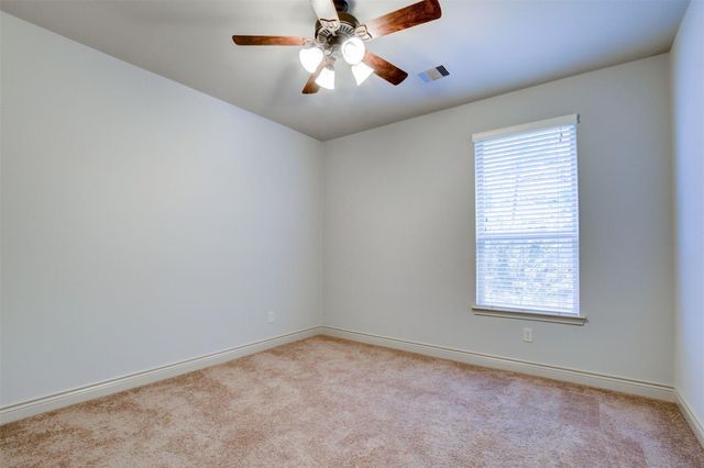 30 Daffodil Meadow Place, Tomball, TX 77375