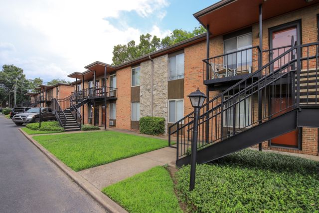 3600 Hillsboro Pike Apt D1, Nashville, TN 37215