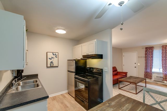 3600 Hillsboro Pike Apt D1, Nashville, TN 37215