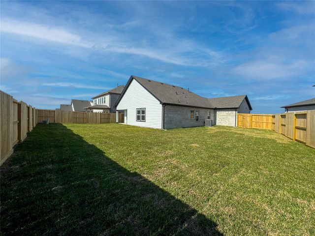 3526 Windmill Palm Dr, Manvel, TX 77578