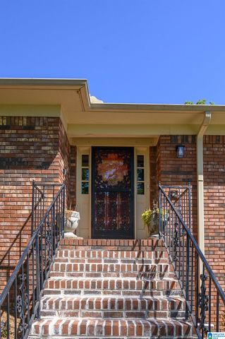 1828 JACOBS LANE, Vestavia Hills, AL 35216