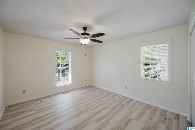 1828 JACOBS LANE, Vestavia Hills, AL 35216