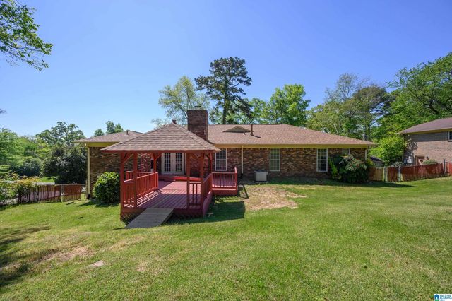 1828 JACOBS LANE, Vestavia Hills, AL 35216