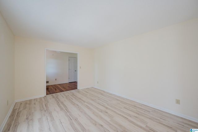 1828 JACOBS LANE, Vestavia Hills, AL 35216