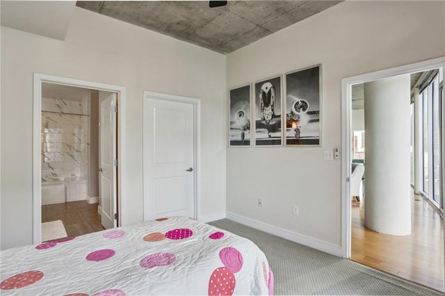 44 Peachtree NW Place 1132, Atlanta, GA 30309