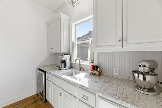 11606 W 157th Terrace, Overland Park, KS 66221
