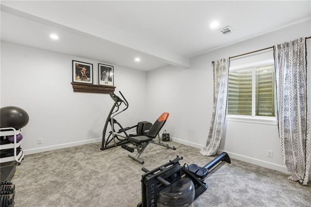 11606 W 157th Terrace, Overland Park, KS 66221