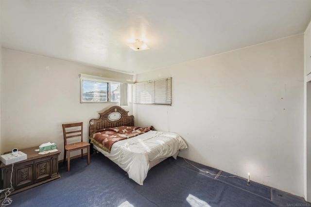 6927 Waite Dr, La Mesa, CA 91941