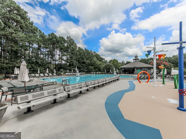 7027 Hunters Ridge, Woodstock, GA 30189