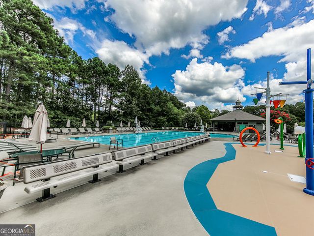 7027 Hunters Ridge, Woodstock, GA 30189