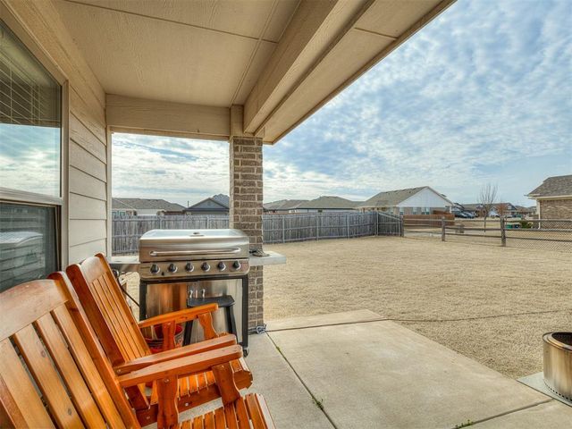 15701 Potomac Drive, Edmond, OK 73013