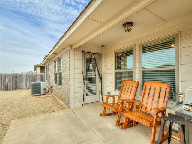 15701 Potomac Drive, Edmond, OK 73013