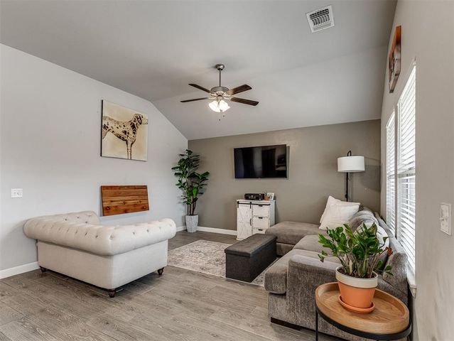 15701 Potomac Drive, Edmond, OK 73013