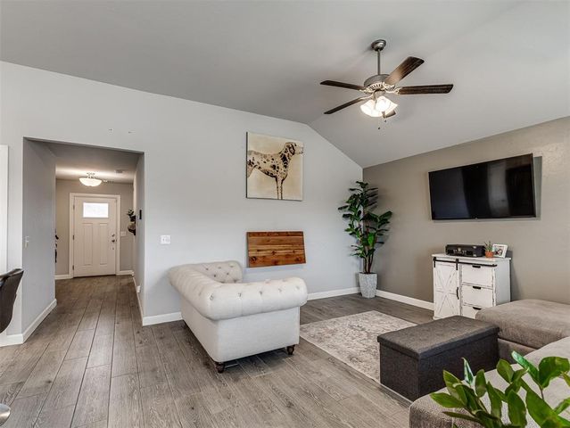 15701 Potomac Drive, Edmond, OK 73013