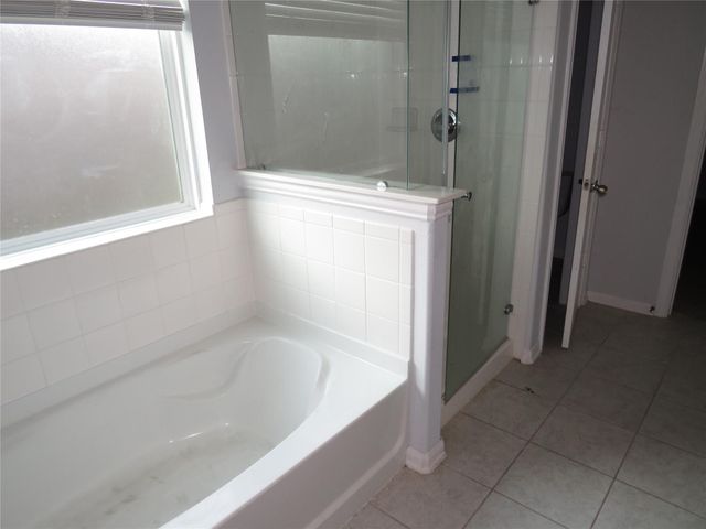 4707 Painted Bunting Lane, Baytown, TX 77521