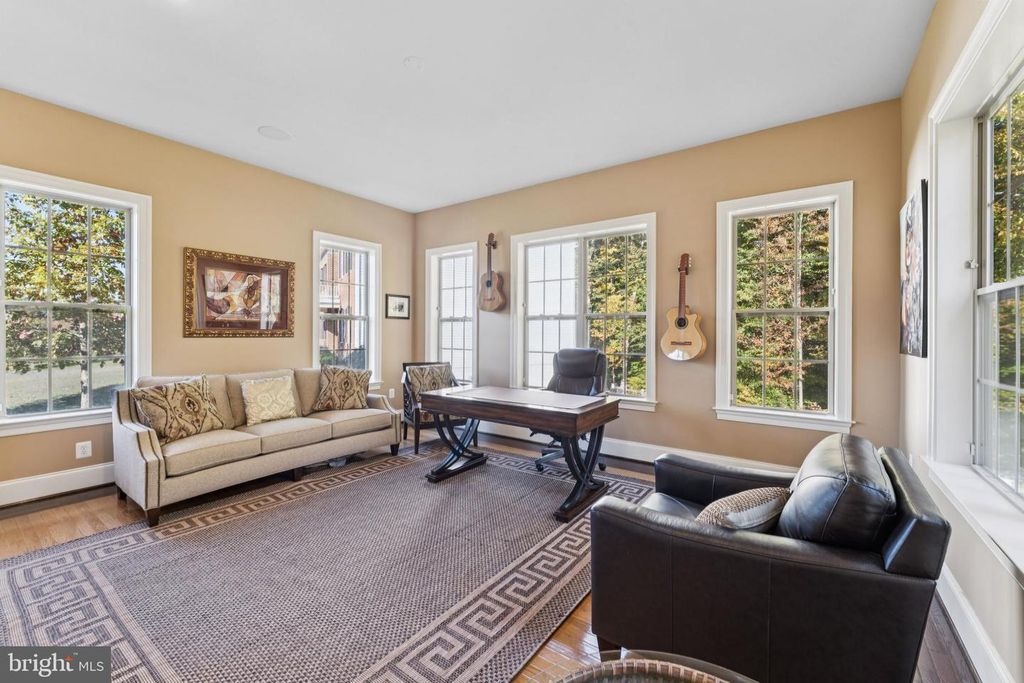 Image 12 of property listing at 14413 DERBY RIDGE RD, Bowie, MD 20721