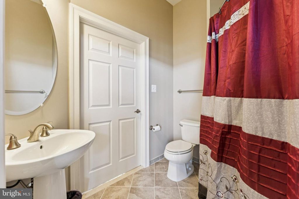 Image 16 of property listing at 14413 DERBY RIDGE RD, Bowie, MD 20721