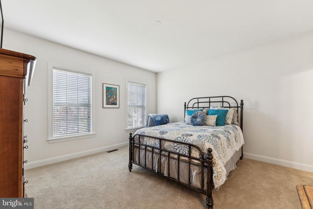 Image 33 of property listing at 14413 DERBY RIDGE RD, Bowie, MD 20721