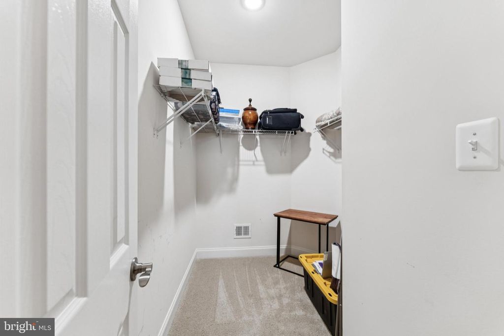 Image 36 of property listing at 14413 DERBY RIDGE RD, Bowie, MD 20721