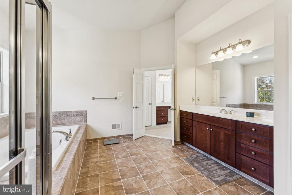 Image 58 of property listing at 14413 DERBY RIDGE RD, Bowie, MD 20721