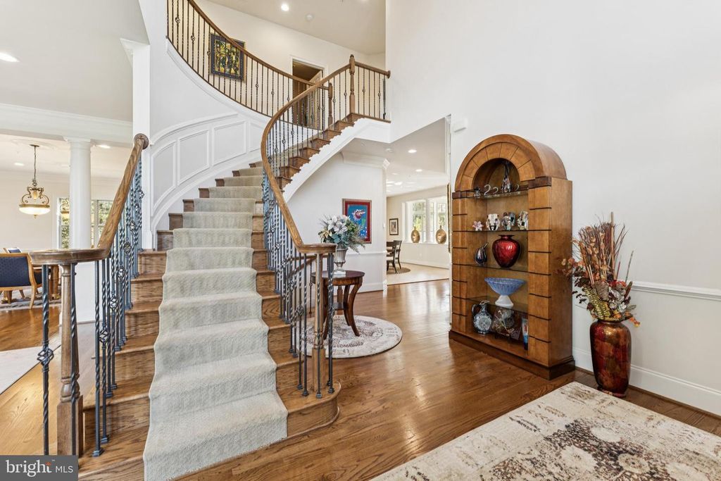 Image 6 of property listing at 14413 DERBY RIDGE RD, Bowie, MD 20721