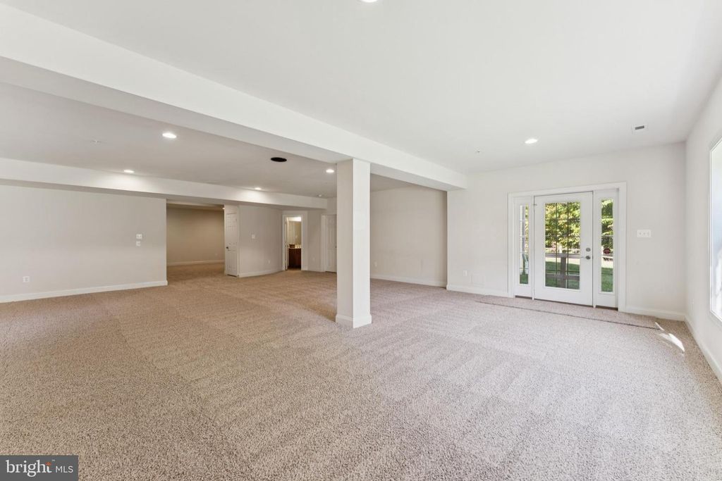 Image 68 of property listing at 14413 DERBY RIDGE RD, Bowie, MD 20721