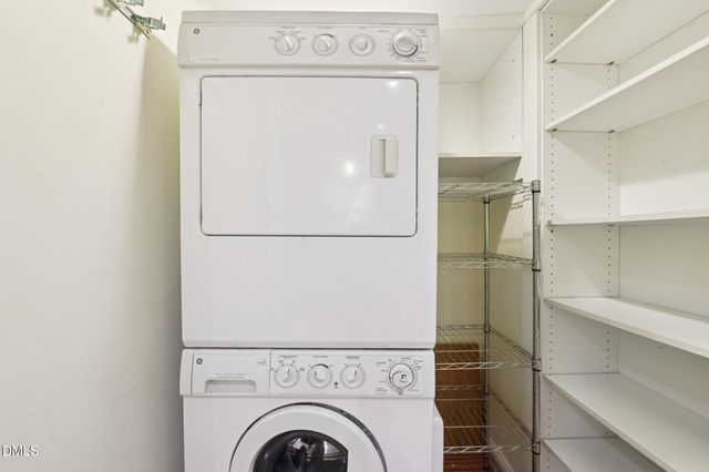 409 Smith Avenue Unit 105, Chapel Hill, NC 27516