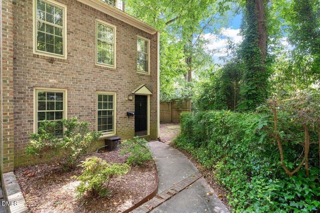 409 Smith Avenue Unit 105, Chapel Hill, NC 27516