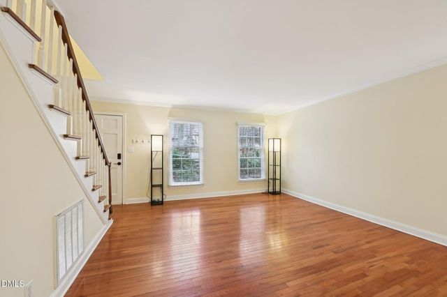 409 Smith Avenue Unit 105, Chapel Hill, NC 27516