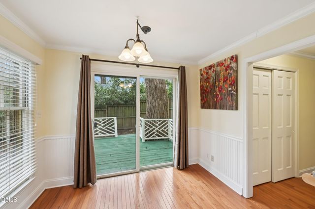 409 Smith Avenue Unit 105, Chapel Hill, NC 27516