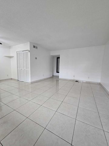 1201 SW 52nd Avenue 202-2, North Lauderdale, FL 33068