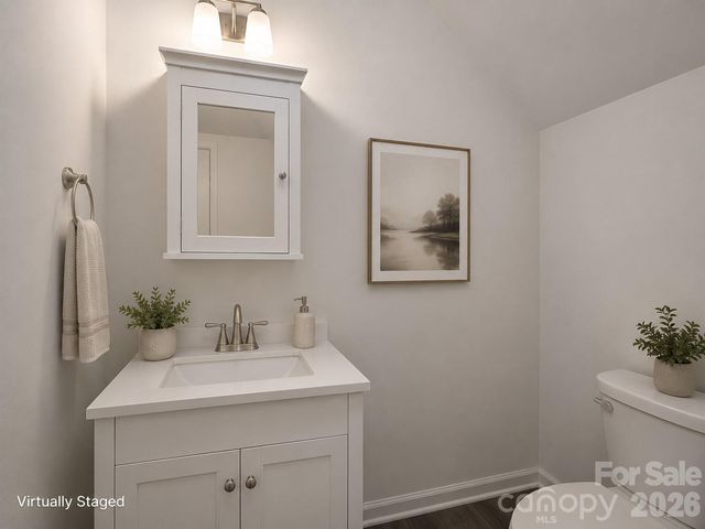 1017 Druid Circle, Charlotte, NC 28206