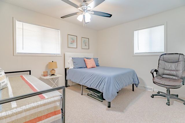 244 E Lakeshore Drive, Cherokee Village, AR 72529