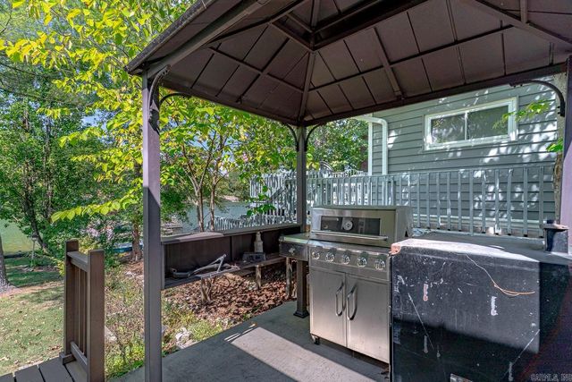 244 E Lakeshore Drive, Cherokee Village, AR 72529