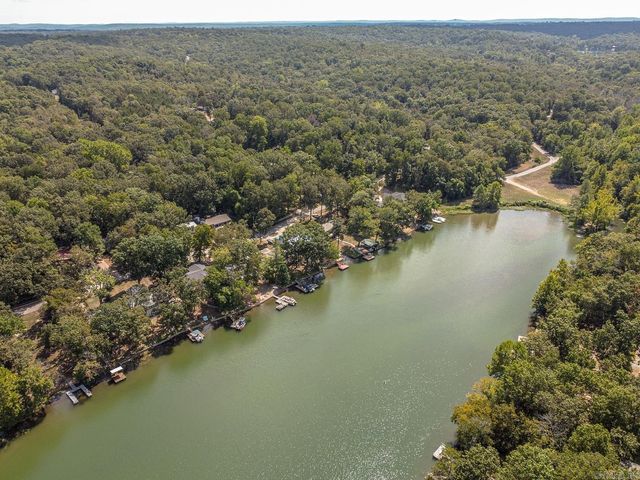 244 E Lakeshore Drive, Cherokee Village, AR 72529