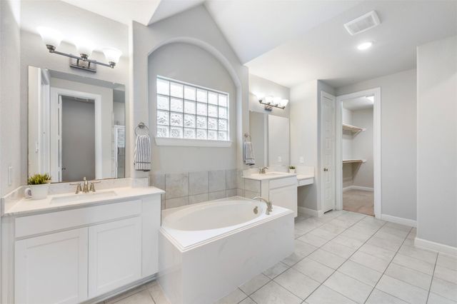 2112 Nogalas Lane, League City, TX 77573