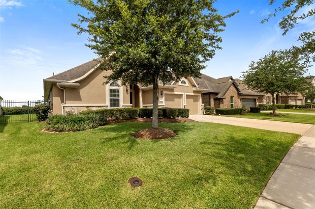 2112 Nogalas Lane, League City, TX 77573