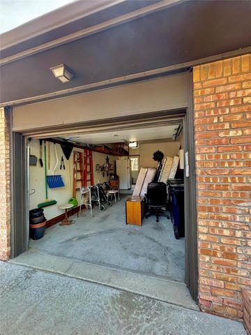 37122 Clubhouse Drive, Sterling Heights, MI 48312