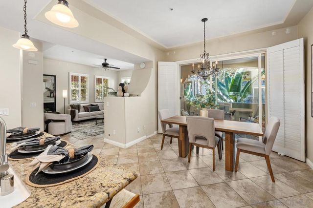 2760 Farragut 109, San Diego, CA 92106