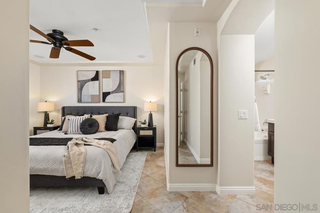 Image 20 of property listing at 2760 Farragut 109, San Diego, CA 92106