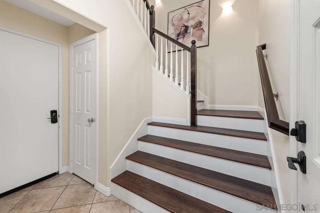 Image 25 of property listing at 2760 Farragut 109, San Diego, CA 92106