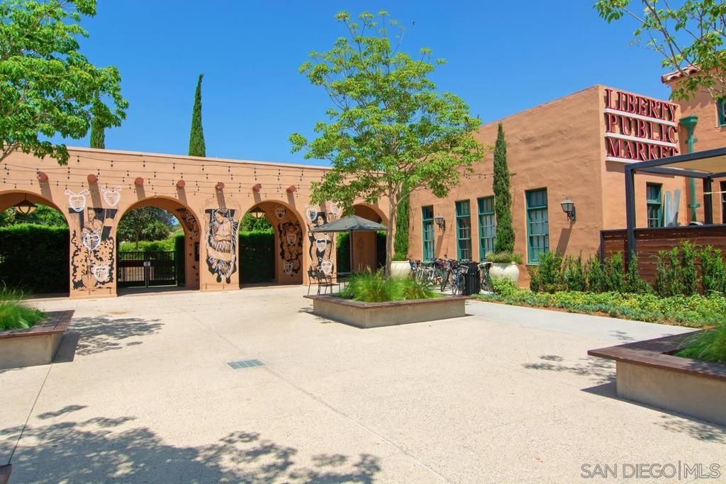 Image 29 of property listing at 2760 Farragut 109, San Diego, CA 92106