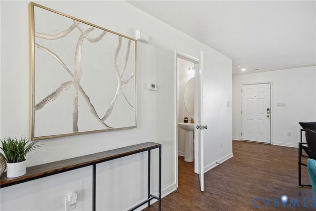 1306 Stone Ridge Park Loop, Henrico, VA 23228