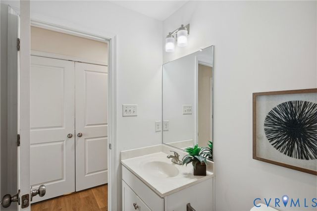 1306 Stone Ridge Park Loop, Henrico, VA 23228