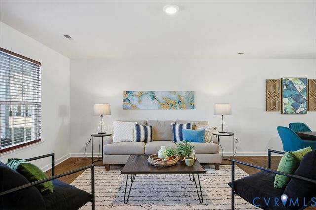 1306 Stone Ridge Park Loop, Henrico, VA 23228